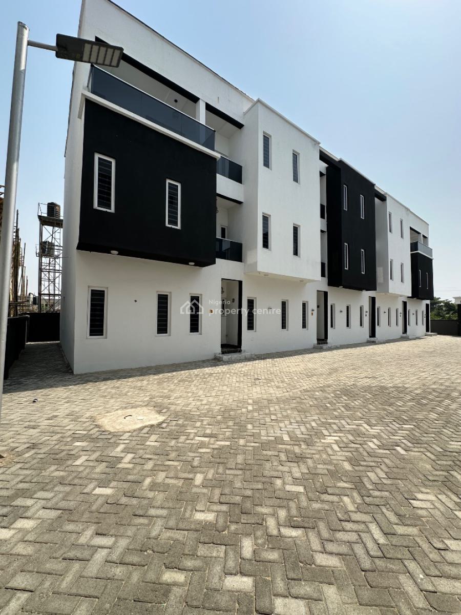 2bedroom Apartment, Mobile Road Illaje, Ikota, Lekki, Lagos, Flat / Apartment for Sale