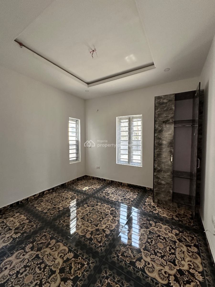 2bedroom Apartment, Mobile Road Illaje, Ikota, Lekki, Lagos, Flat / Apartment for Sale