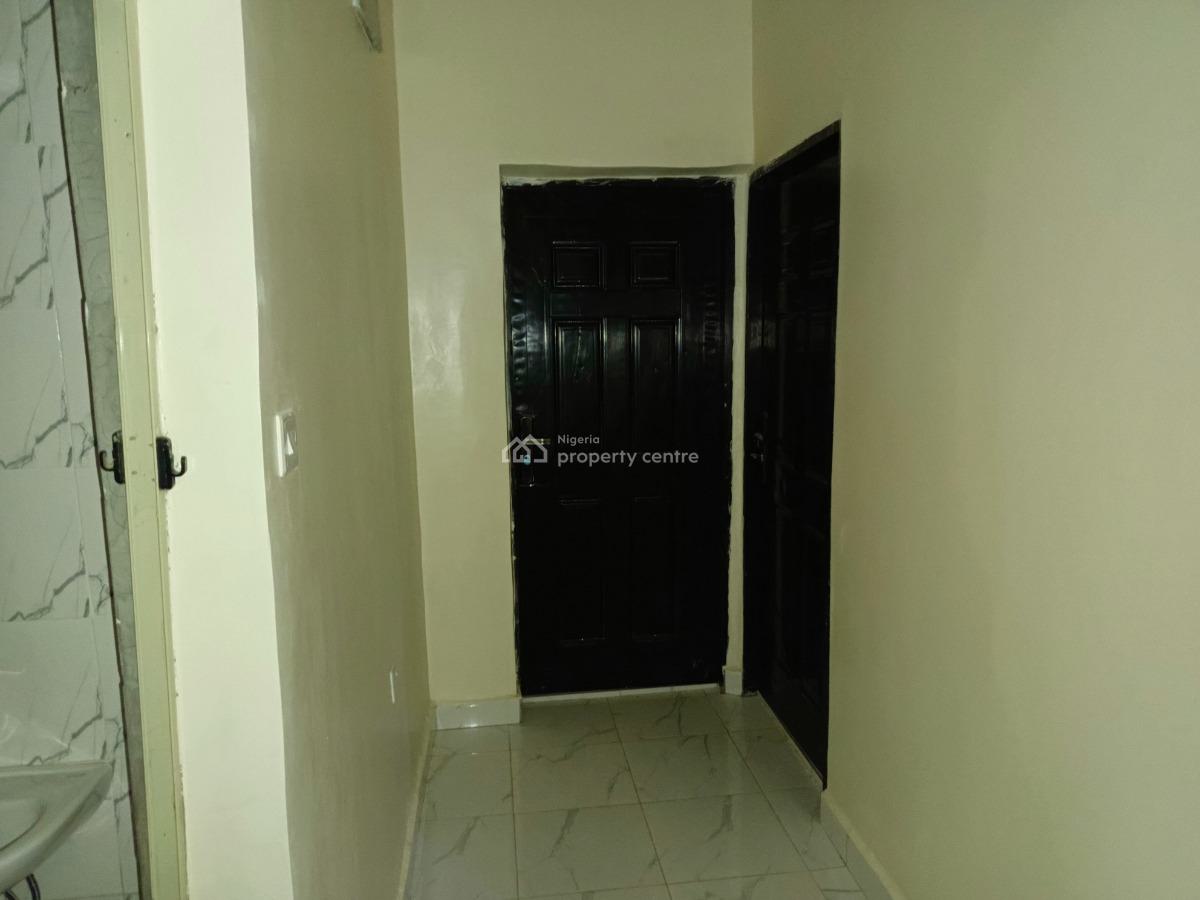 Luxury 2 Bedroom  Flat, Mararaba Abacha Road, Mararaba, Abuja, Flat / Apartment for Rent