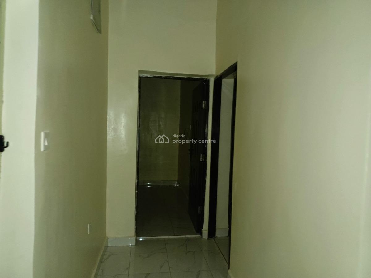 Luxury 2 Bedroom  Flat, Mararaba Abacha Road, Mararaba, Abuja, Flat / Apartment for Rent