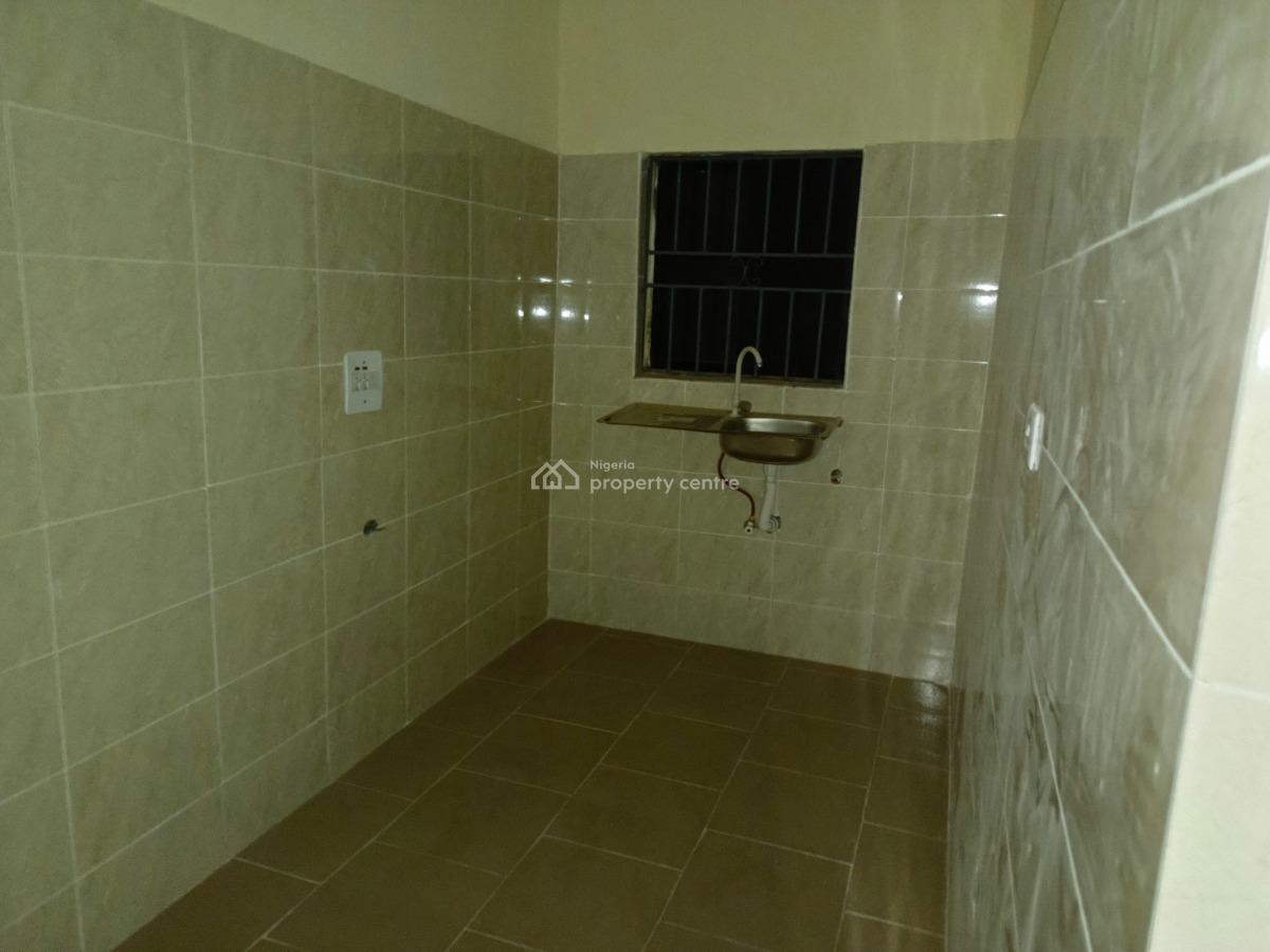 Luxury 2 Bedroom  Flat, Mararaba Abacha Road, Mararaba, Abuja, Flat / Apartment for Rent