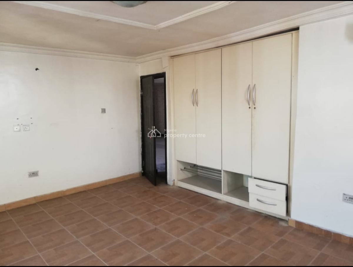3bedroom Flat Available, Kunsenla, Ikate, Lekki, Lagos, Flat / Apartment for Sale