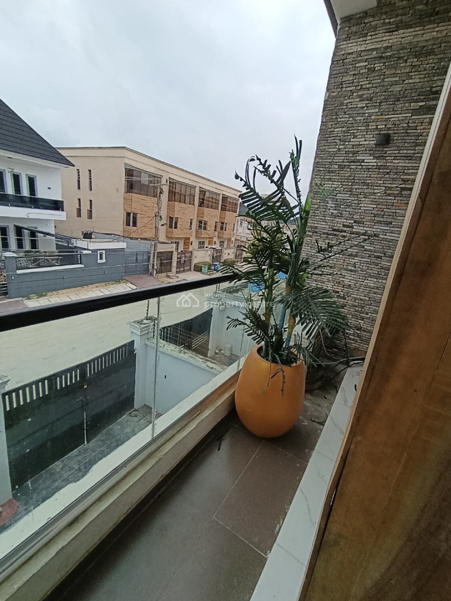 a Spacious Master Fully Furnished Studio Apartment with Personal Kitch, Ikota Gra Via Mega Chicken 🐔, Lekki, Lagos, Self Contain (single Rooms) for Rent