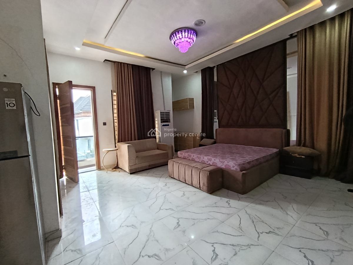 a Spacious Master Fully Furnished Studio Apartment with Personal Kitch, Ikota Gra Via Mega Chicken 🐔, Lekki, Lagos, Self Contain (single Rooms) for Rent