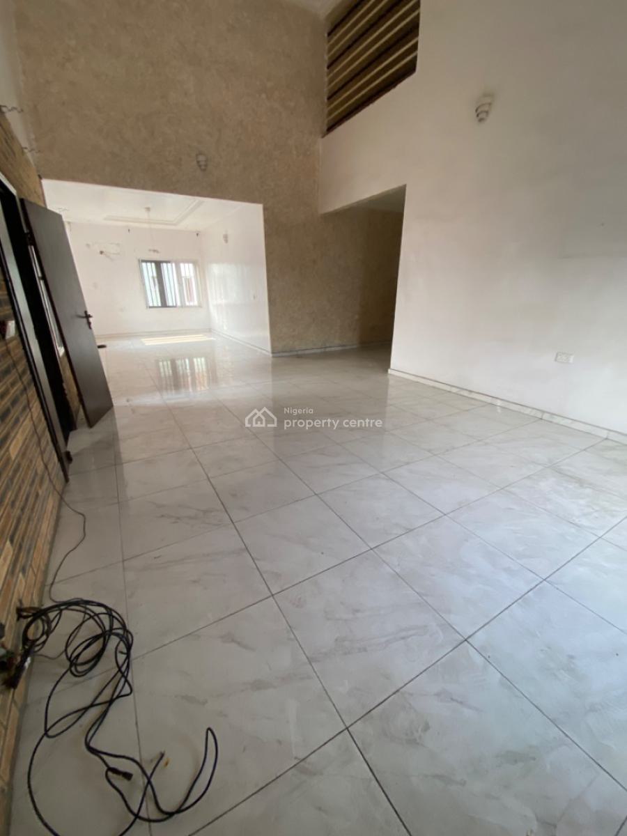 Serviced 4 Bedrooms Terrace Duplex (big Parlour Space), Osapa London Lekki, Osapa, Lekki, Lagos, Terraced Duplex for Rent