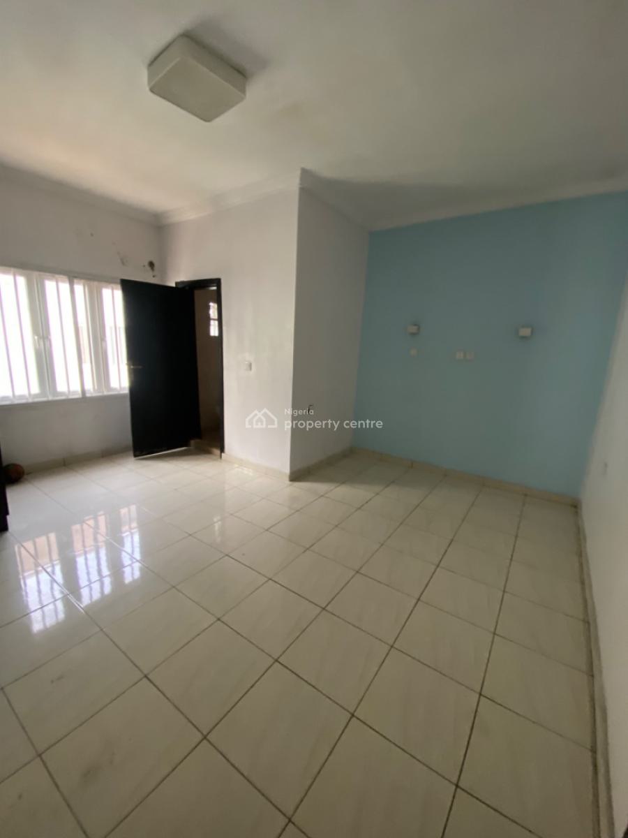 Serviced 4 Bedrooms Terrace Duplex (big Parlour Space), Osapa London Lekki, Osapa, Lekki, Lagos, Terraced Duplex for Rent