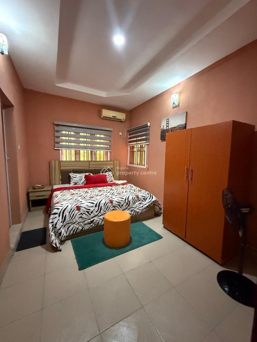 3 Bedroom Apartment in Ikorodu, Ibeshe, Ikorodu, Lagos, Detached Bungalow Short Let