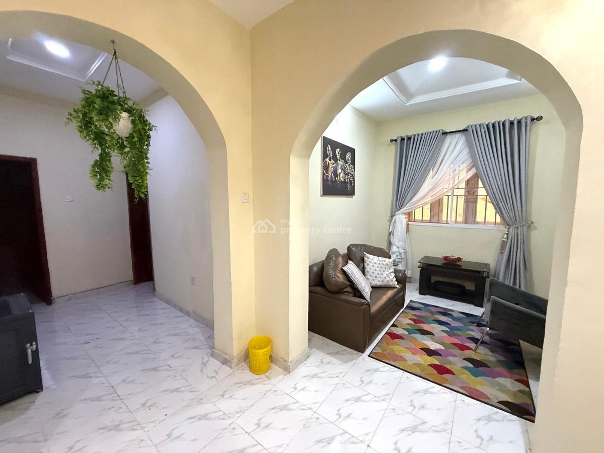 3 Bedroom Apartment in Ikorodu, Ibeshe, Ikorodu, Lagos, Detached Bungalow Short Let