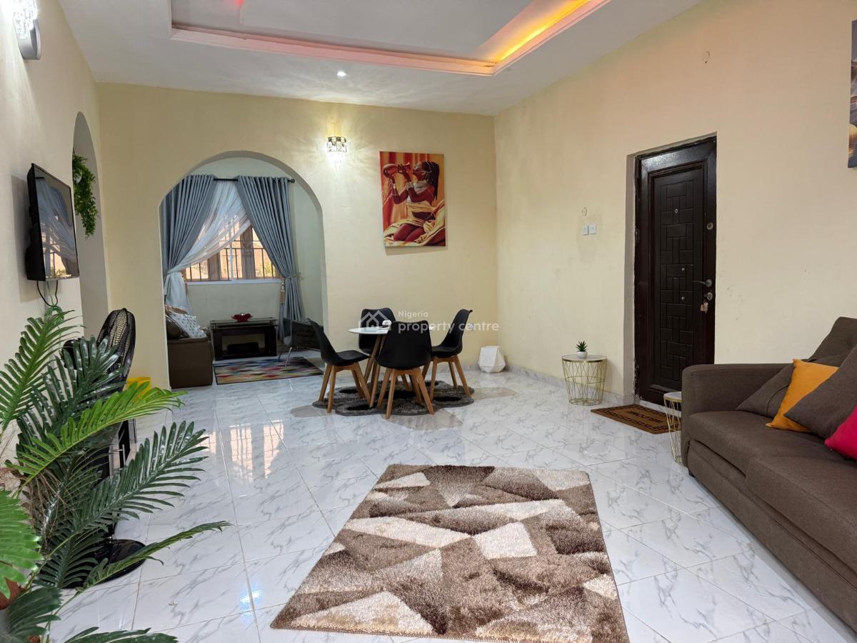3 Bedroom Apartment in Ikorodu, Ibeshe, Ikorodu, Lagos, Detached Bungalow Short Let
