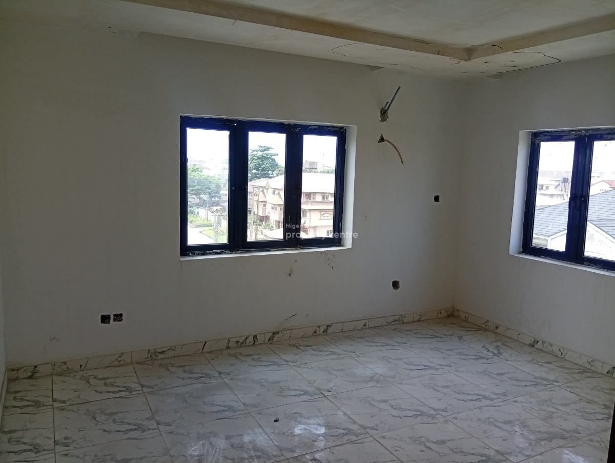 a Brand New Serviced 2 Bedroom Penthouse with Elevator, Lekki Phase 1, Lekki Phase 1, Lekki, Lagos, Flat / Apartment for Rent