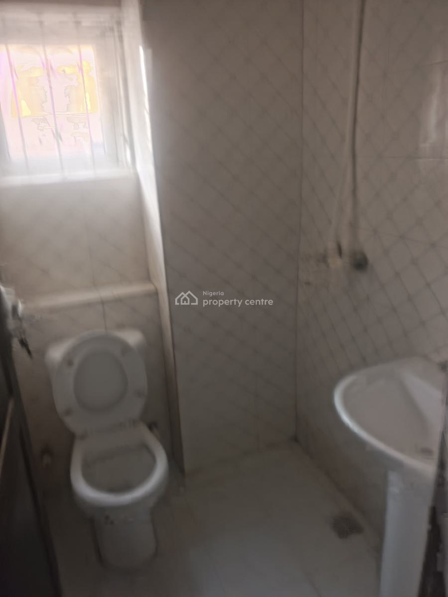 Lovely Spacious 3 Bedroom Flat +ensuite+upstairs, Behind County Hospital, Aguda, Ogba, Ikeja, Lagos, Flat / Apartment for Rent