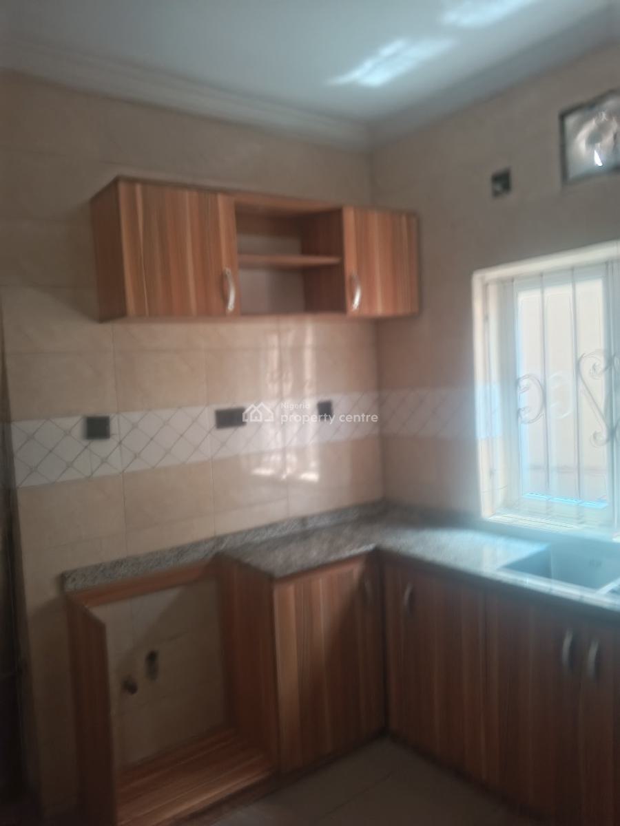 Lovely Spacious 3 Bedroom Flat +ensuite+upstairs, Behind County Hospital, Aguda, Ogba, Ikeja, Lagos, Flat / Apartment for Rent