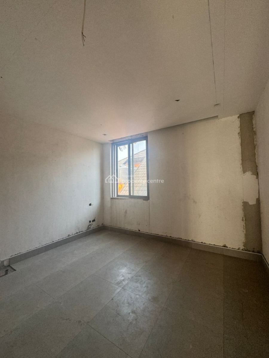 Newly Built 4 Bedroom Maisonette with Bq, Lekki Phase 1, Lekki, Lagos, Flat / Apartment for Sale
