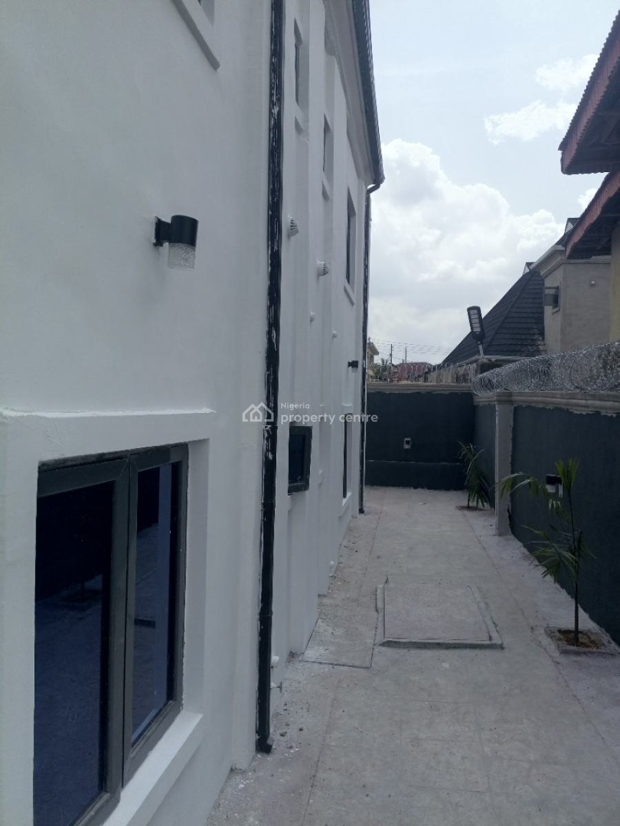 Modern 3 Bedroom Flat Very Spacious with Band a Light, Alexander, Via Johnson Awe Estate, Oluyole, Oyo, Detached Bungalow for Rent