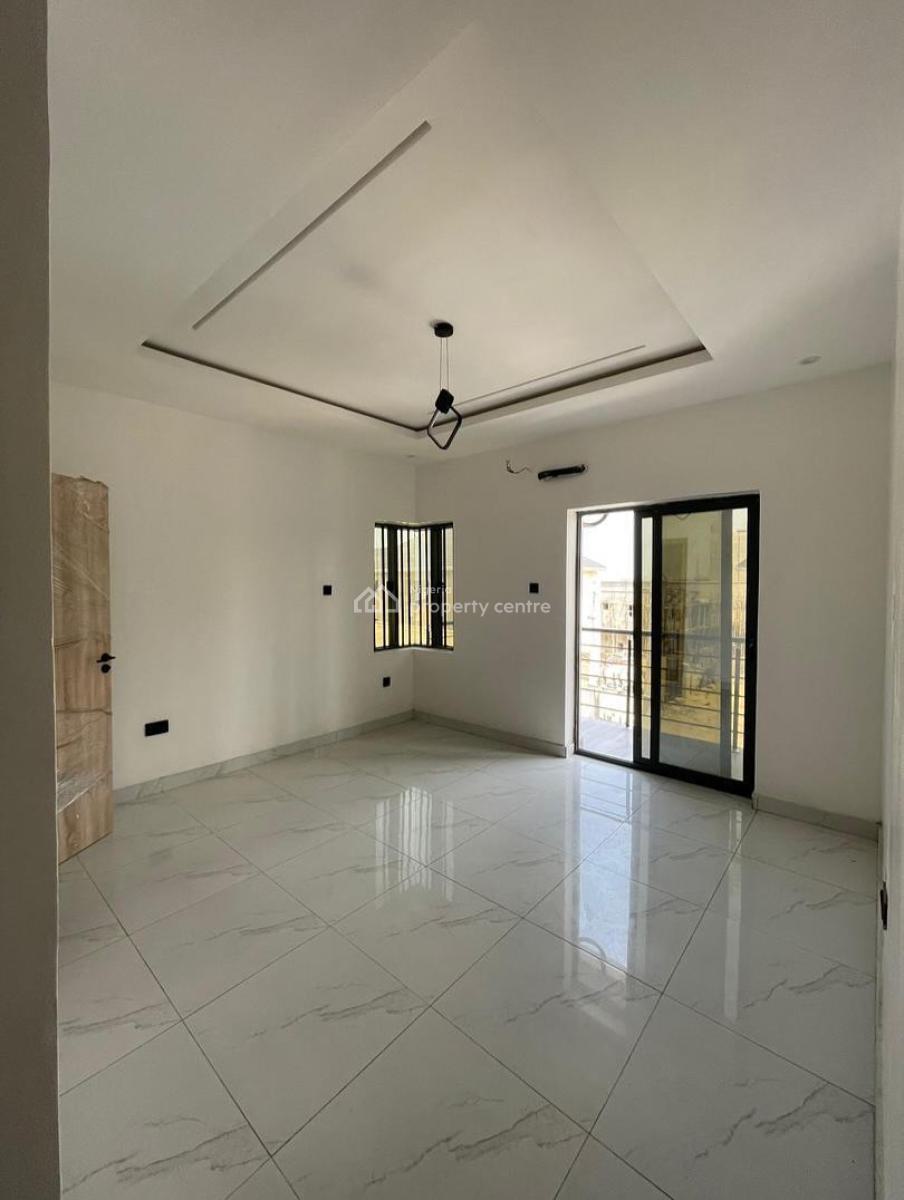 Exquisite 2 Bedroom Apartment, Ologolo, Ologolo, Lekki, Lagos, Flat / Apartment for Rent