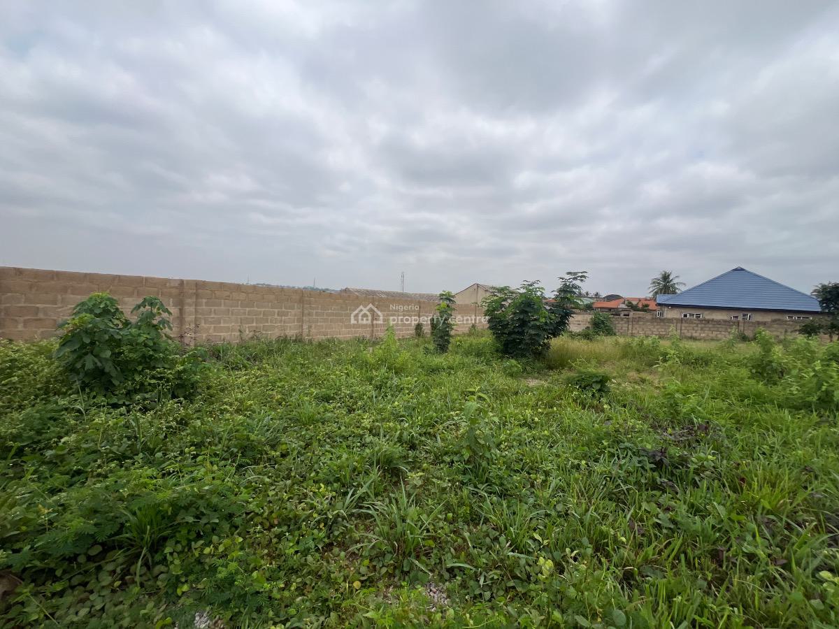 Residential Land in a Secured Estate with Govt Allocation in Ibadan, Alafia Cresent, Owode Estate, Akala Express, Ibadan, Oyo, Residential Land for Sale