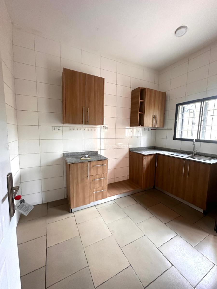 Fairly Used 2 Bedroom Apartment, By Glimore, Jahi, Abuja, Flat / Apartment for Rent