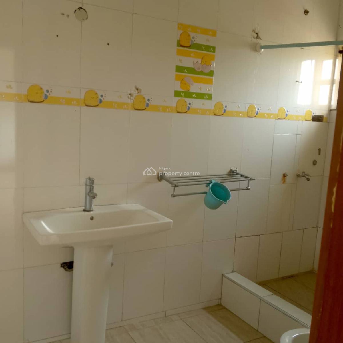 Three Bedroom with Bq, Chevron, Lekki, Lagos, Flat / Apartment for Rent