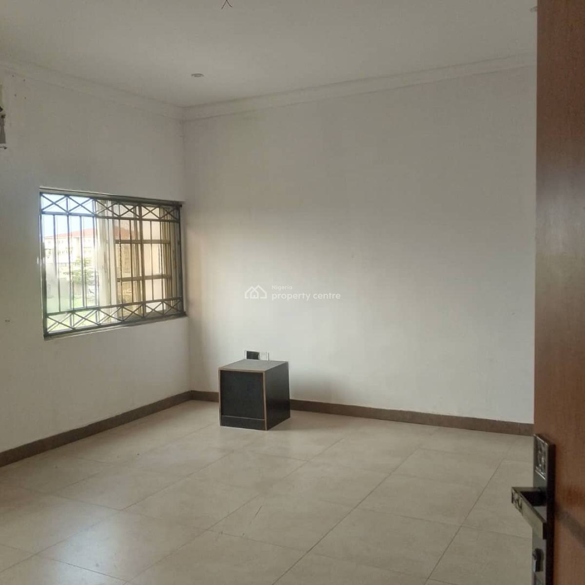 Three Bedroom with Bq, Chevron, Lekki, Lagos, Flat / Apartment for Rent