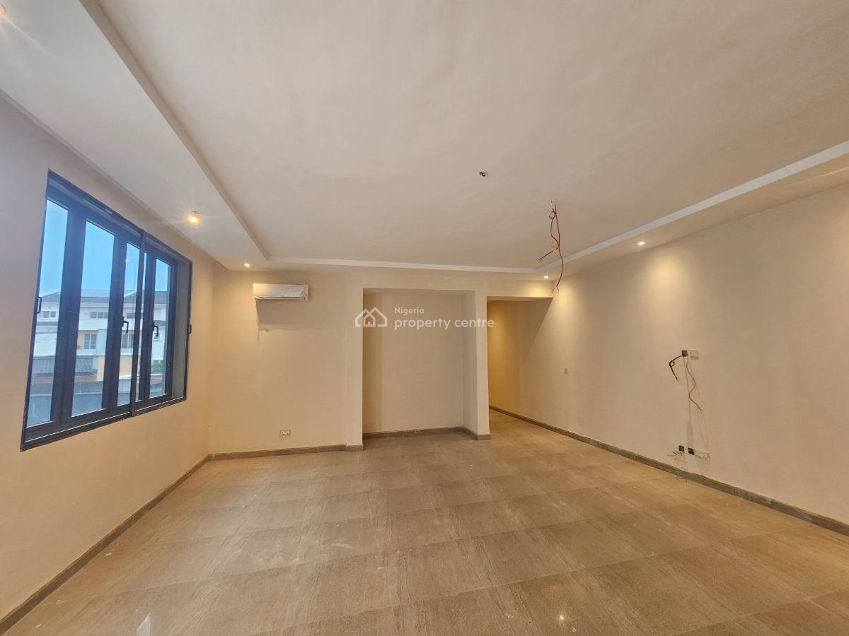 Newly Built 3 Bedrooms Apartment with Bq, Off Admiralty, Lekki Phase 1, Lekki, Lagos, Flat / Apartment for Sale