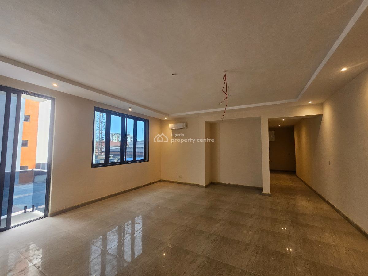 Newly Built 3 Bedrooms Apartment with Bq, Off Admiralty, Lekki Phase 1, Lekki, Lagos, Flat / Apartment for Sale