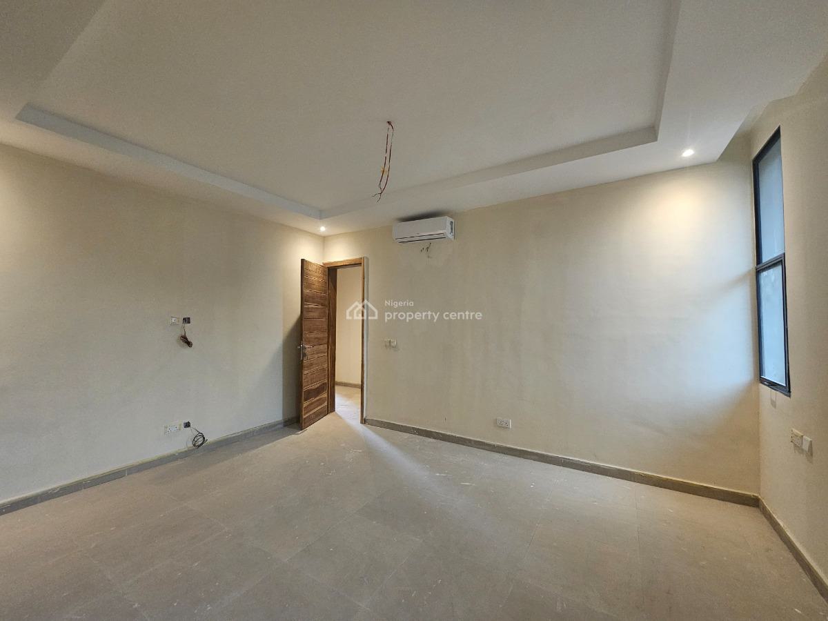 Newly Built 3 Bedrooms Apartment with Bq, Off Admiralty, Lekki Phase 1, Lekki, Lagos, Flat / Apartment for Sale