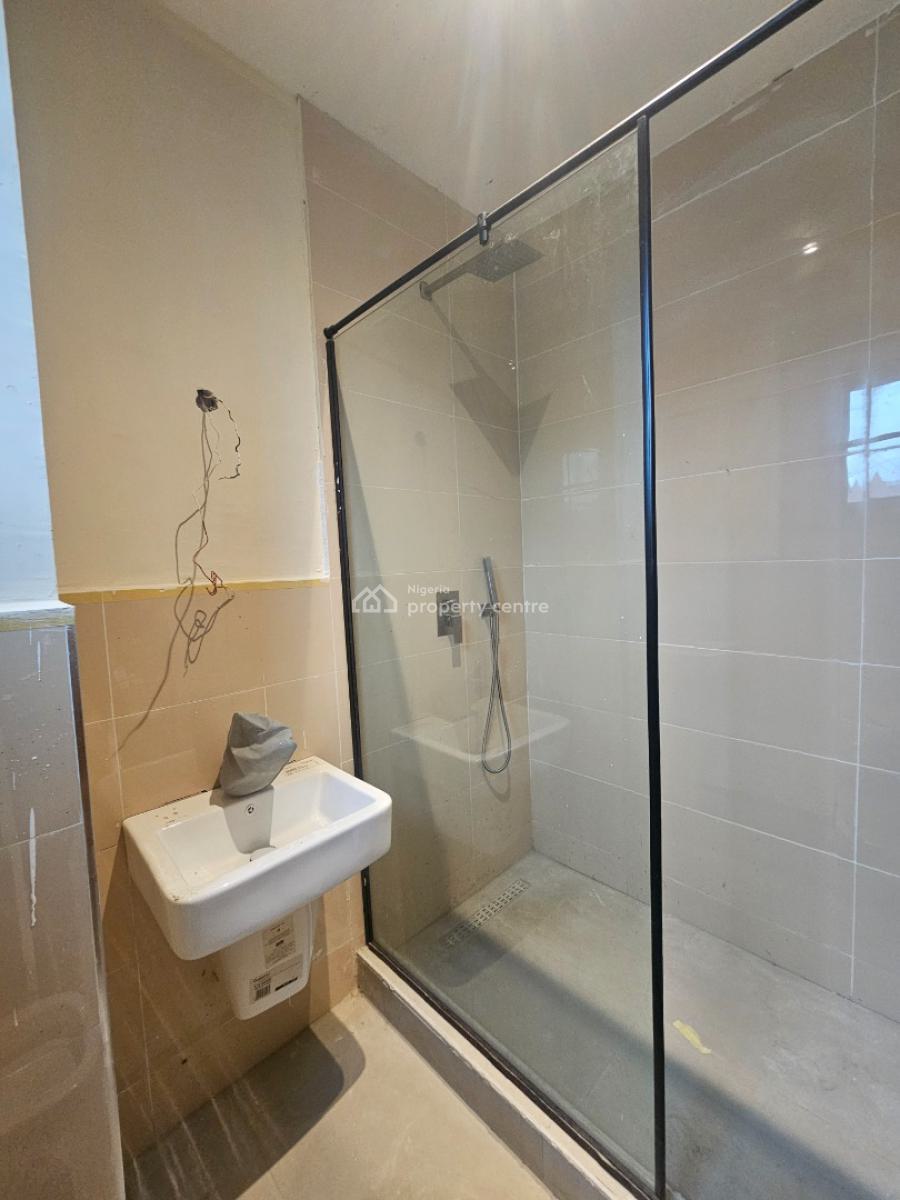 Newly Built 3 Bedrooms Apartment with Bq, Off Admiralty, Lekki Phase 1, Lekki, Lagos, Flat / Apartment for Sale