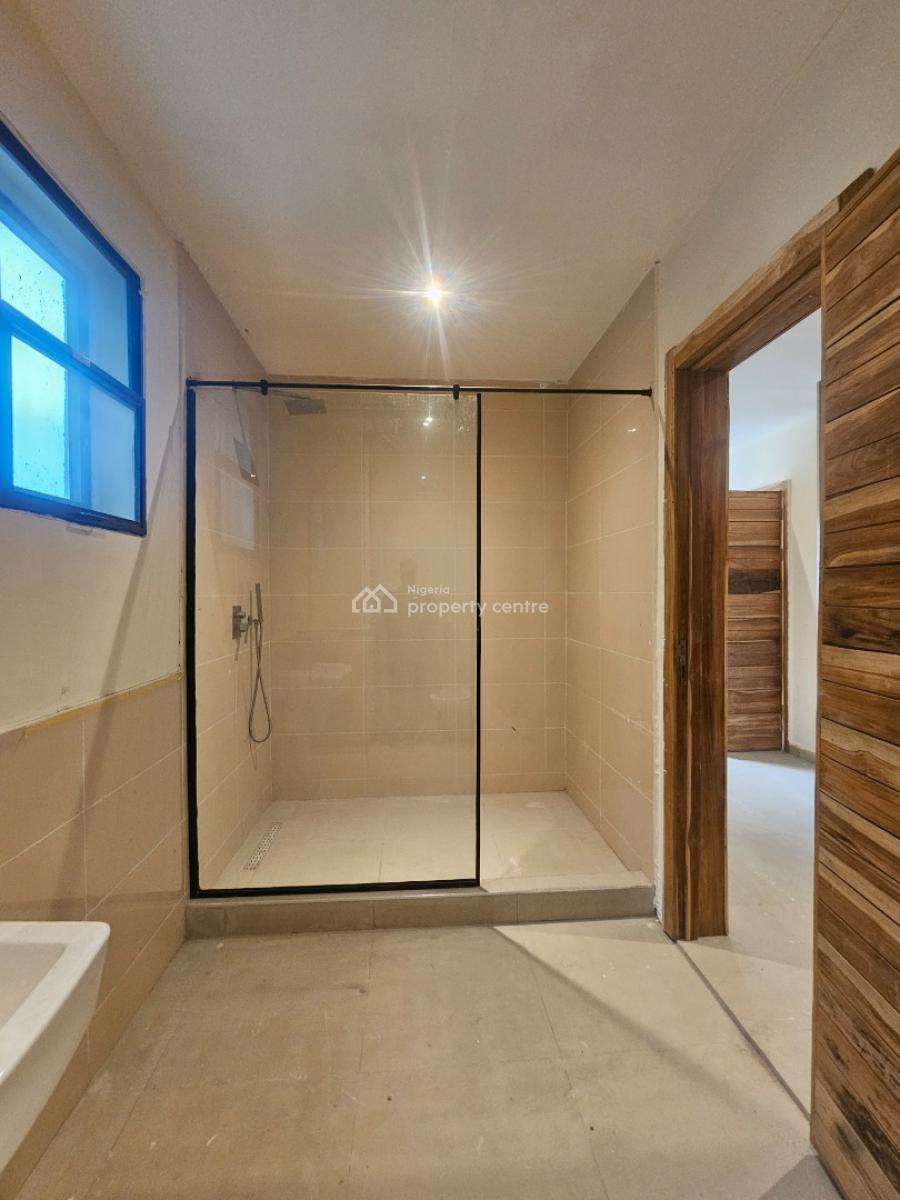 Newly Built 3 Bedrooms Apartment with Bq, Off Admiralty, Lekki Phase 1, Lekki, Lagos, Flat / Apartment for Sale
