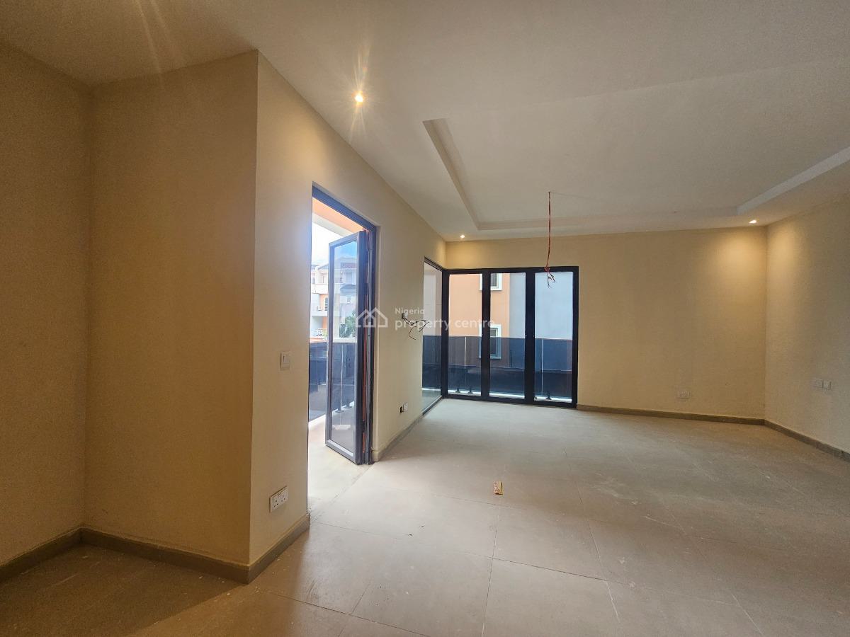 Newly Built 3 Bedrooms Apartment with Bq, Off Admiralty, Lekki Phase 1, Lekki, Lagos, Flat / Apartment for Sale