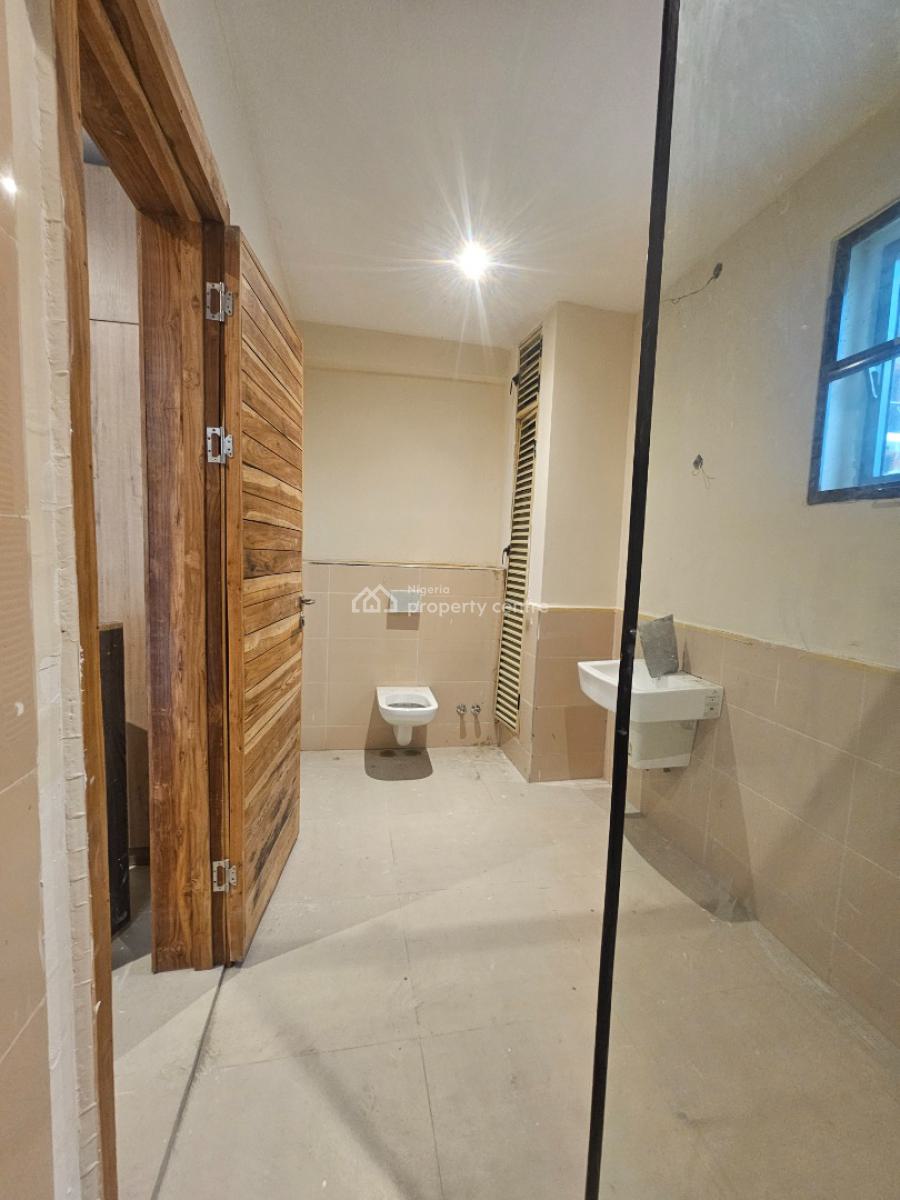 Newly Built 3 Bedrooms Apartment with Bq, Off Admiralty, Lekki Phase 1, Lekki, Lagos, Flat / Apartment for Sale