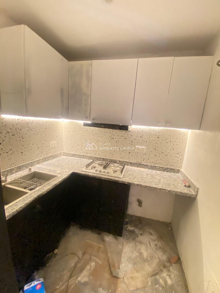 2bedroom Apartment, By Access Bank, Lekki Phase 1, Lekki, Lagos, Flat / Apartment for Rent