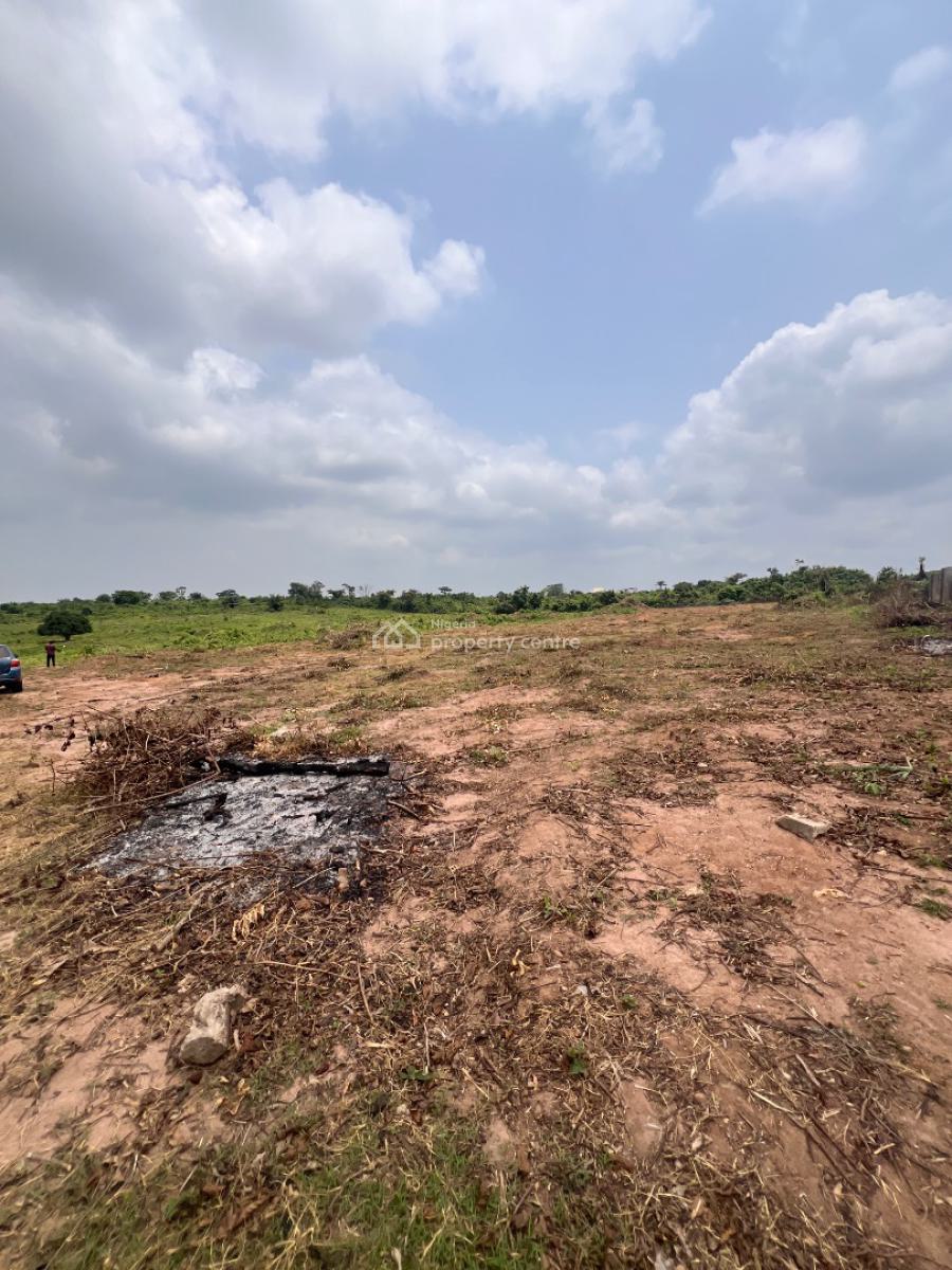 Unlock Business Opportunities in Agbowa, Ikorodu, Strategically Located on The Agbowa-sagamu Expressway Close to Nysc, Agbowa, Ikorodu, Lagos, Commercial Land for Sale
