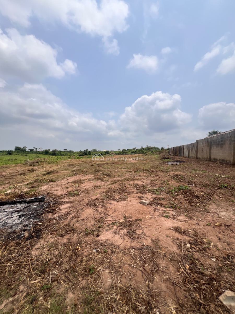 Unlock Business Opportunities in Agbowa, Ikorodu, Strategically Located on The Agbowa-sagamu Expressway Close to Nysc, Agbowa, Ikorodu, Lagos, Commercial Land for Sale