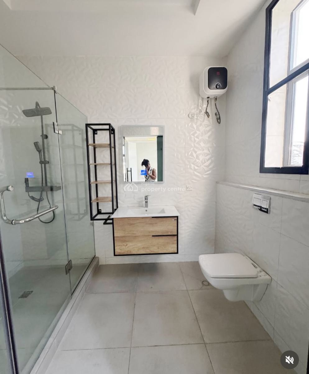 Contemporary 5bedroom Detached +bq , Pool, Cinema Room & Rooftop, Royal Garden Estate - One of The Best Estate Where The 1% Stay in Ajah, Ajah, Lagos, Detached Duplex for Sale