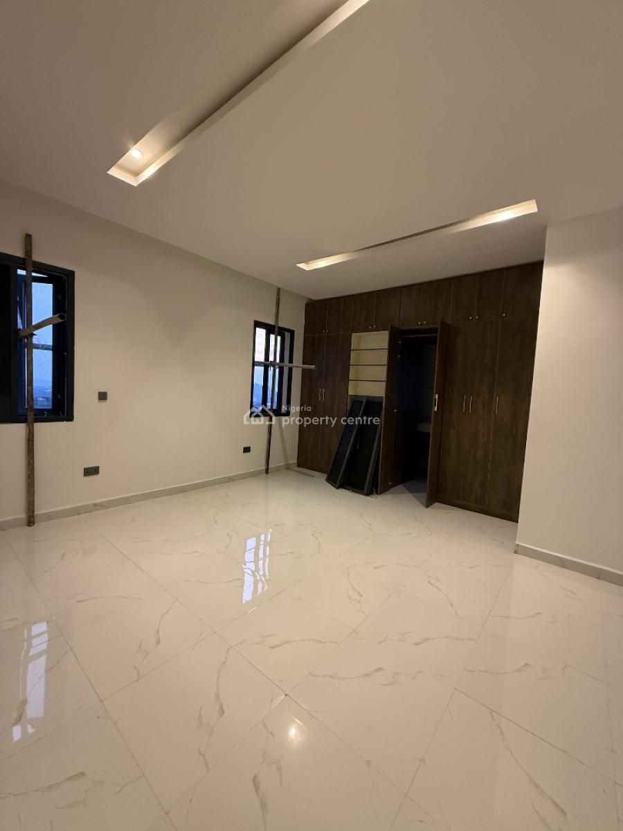 Quintessential 3-bedroom Apartments, Guzape District, Abuja, Terraced Duplex for Sale