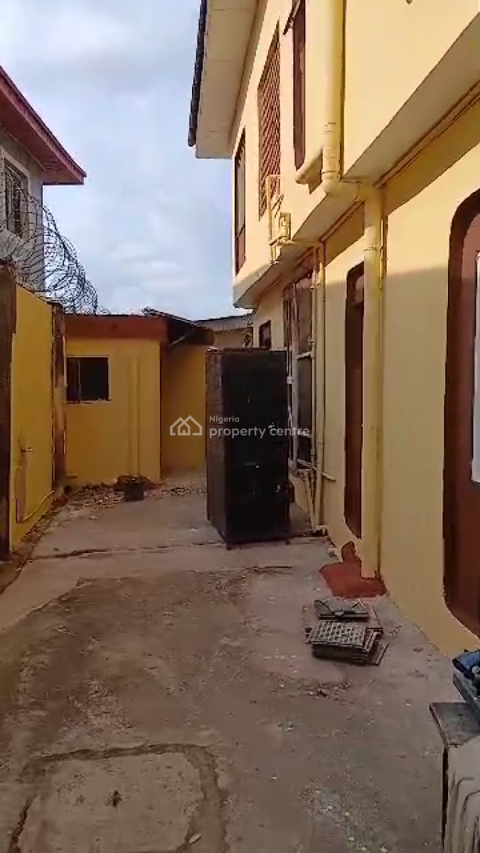 4bedroom Duplex+6 Units of Mini Flat, Egbeda, Alimosho, Lagos, Block of Flats for Sale
