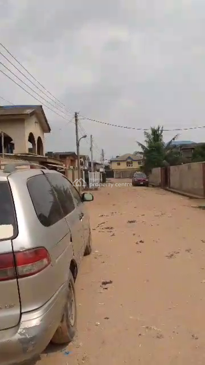 6 Units 0f 2bedroom+1unit of 3bedroom, Orelope Street, Egbeda, Alimosho, Lagos, Block of Flats for Sale