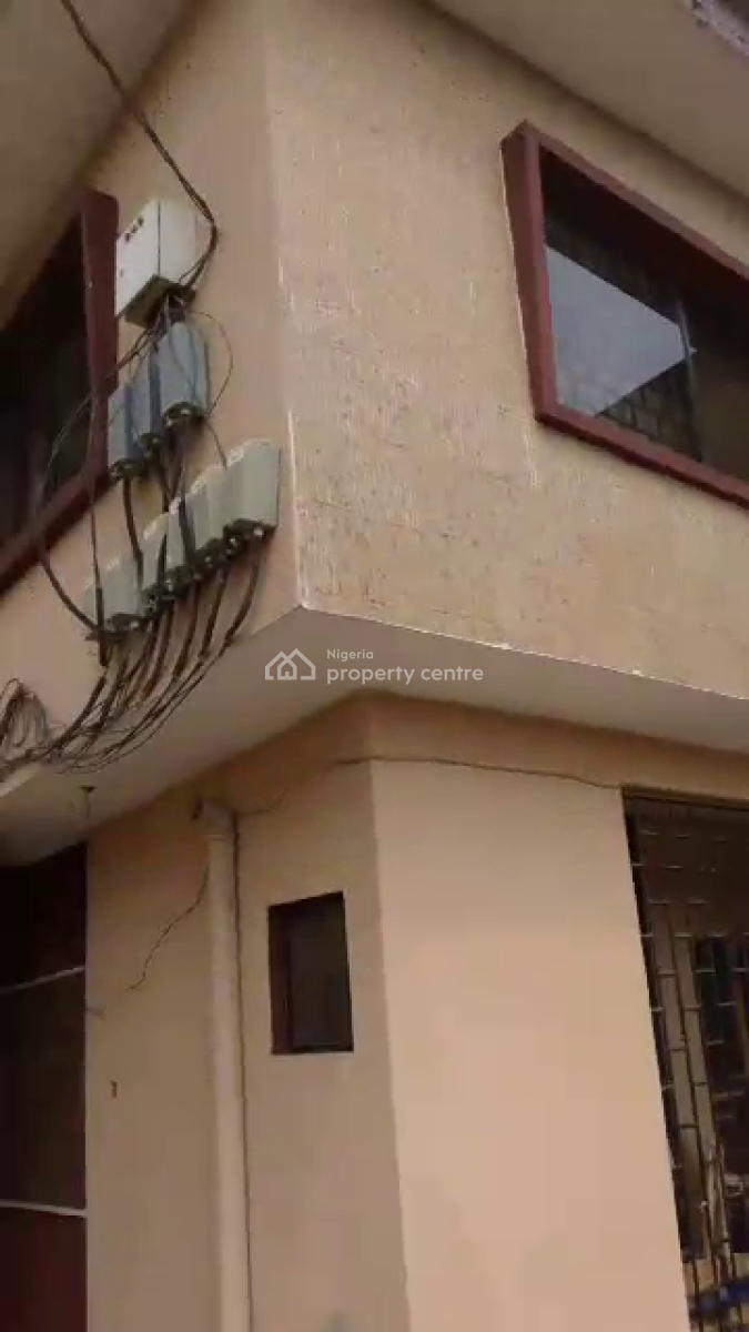 6 Units 0f 2bedroom+1unit of 3bedroom, Orelope Street, Egbeda, Alimosho, Lagos, Block of Flats for Sale
