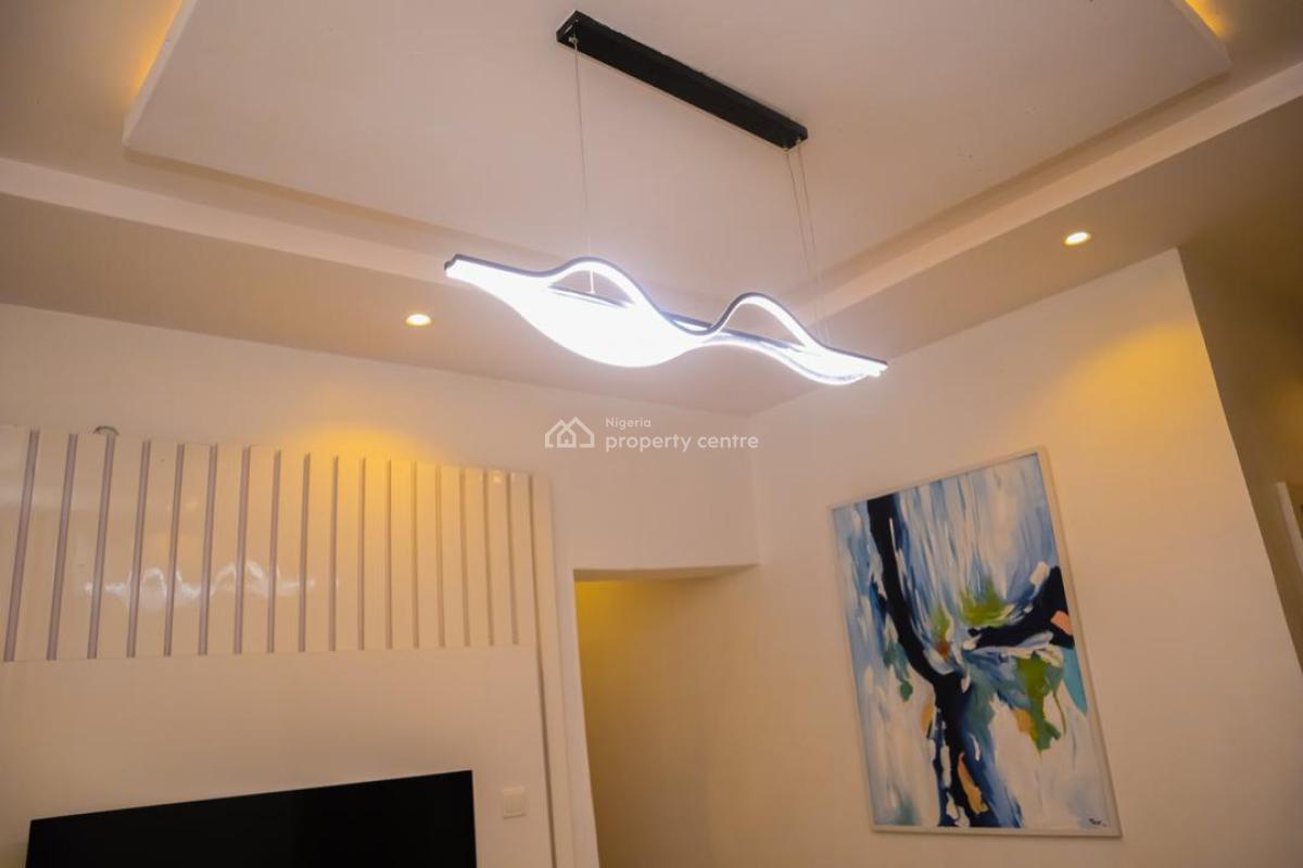 2 Bedrooms Flat, Gra, Ogudu, Lagos, Flat / Apartment Short Let