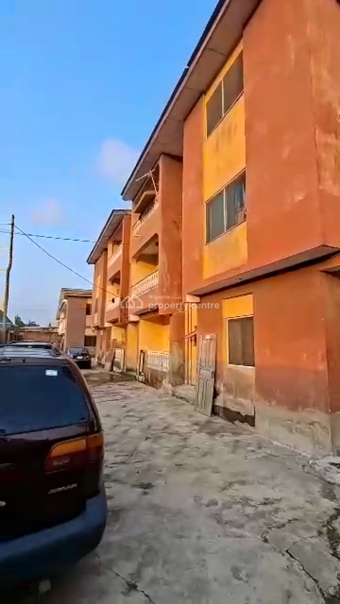 Distress 6 Numbers of Flats on 1000sqm Land, Dr Fasheun Avenue Century Bstp Ago, Lagos, Ago Palace, Isolo, Lagos, Block of Flats for Sale