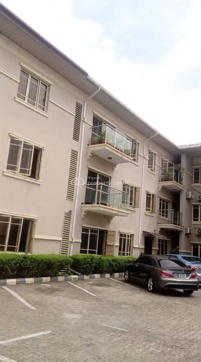 3 Bedroom Flat, Right Hand Side, Lekki Phase 1, Lekki, Lagos, Flat / Apartment for Rent