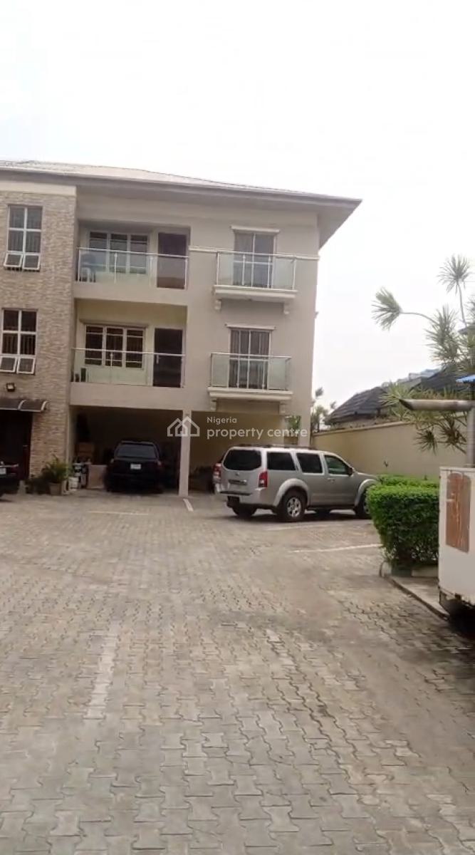 3 Bedroom Flat, Right Hand Side, Lekki Phase 1, Lekki, Lagos, Flat / Apartment for Rent