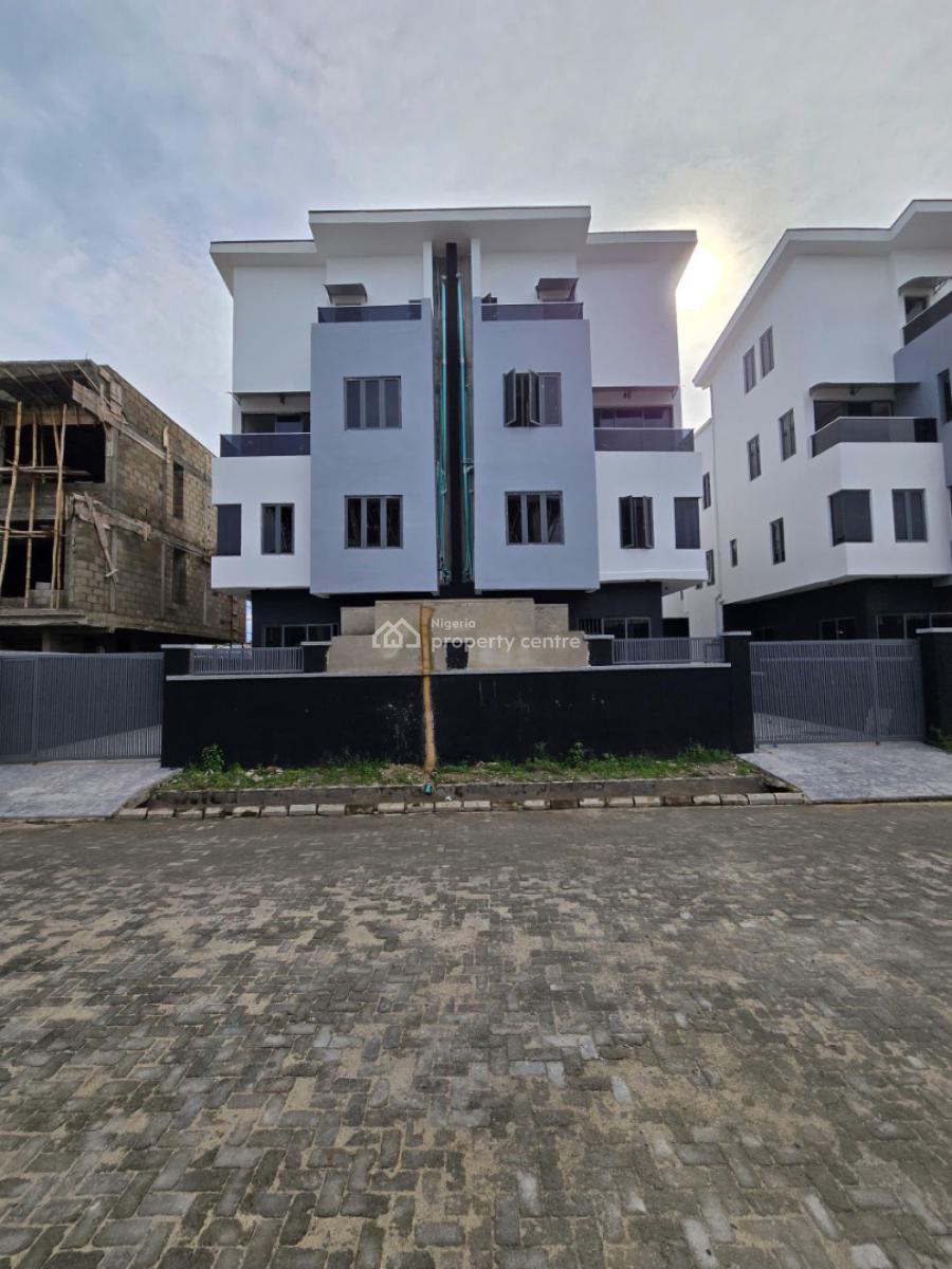 Contemporary 5-bedroom Semi-detached Duplex with Bq & Pool Access, Ikate Elegushi, Lekki, Lagos, Semi-detached Duplex for Sale
