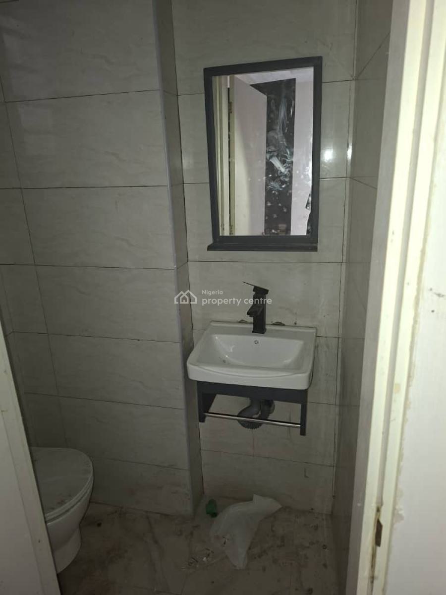Tastefully Finished Brand Newly Built Spacious Standard 3 Bedroom Apar, By Femi Gbajabiamilla, Jahi, Abuja, Flat / Apartment for Rent