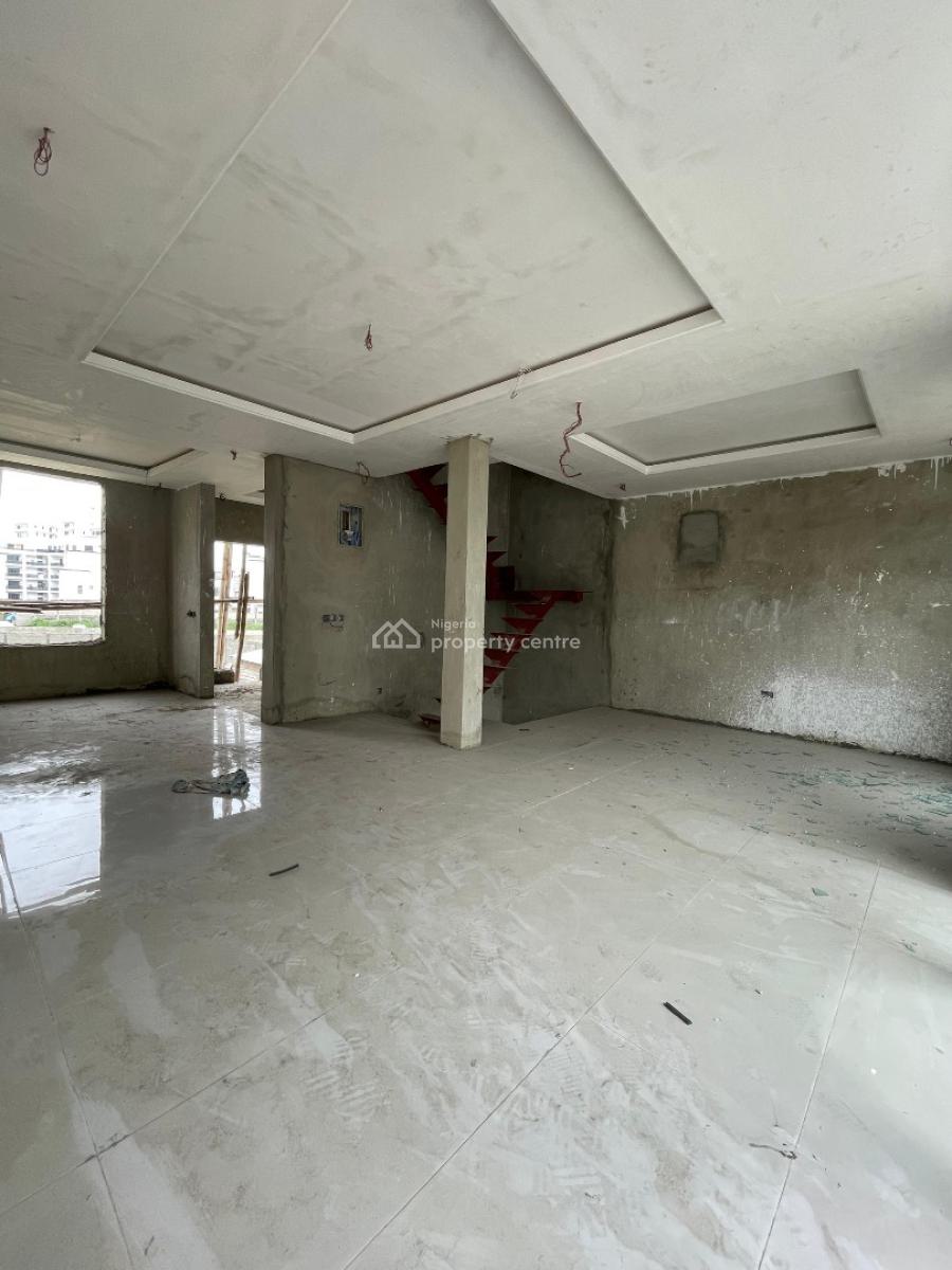 Budget Friendly 4 Bedroom Terraced Duplex with Bq in Secured Location, Lekki Phase 1, Lekki, Lagos, Terraced Duplex for Sale