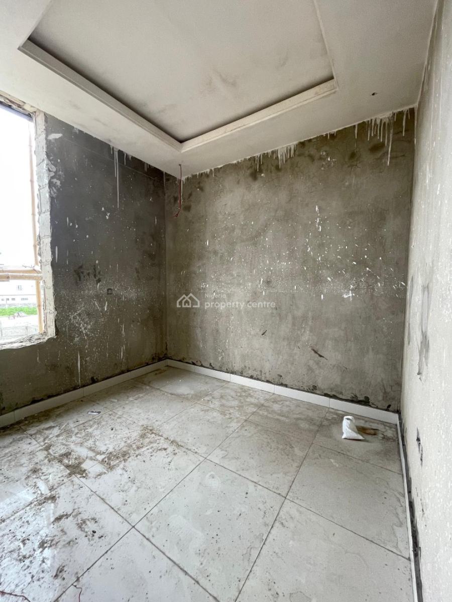 Budget Friendly 4 Bedroom Terraced Duplex with Bq in Secured Location, Lekki Phase 1, Lekki, Lagos, Terraced Duplex for Sale