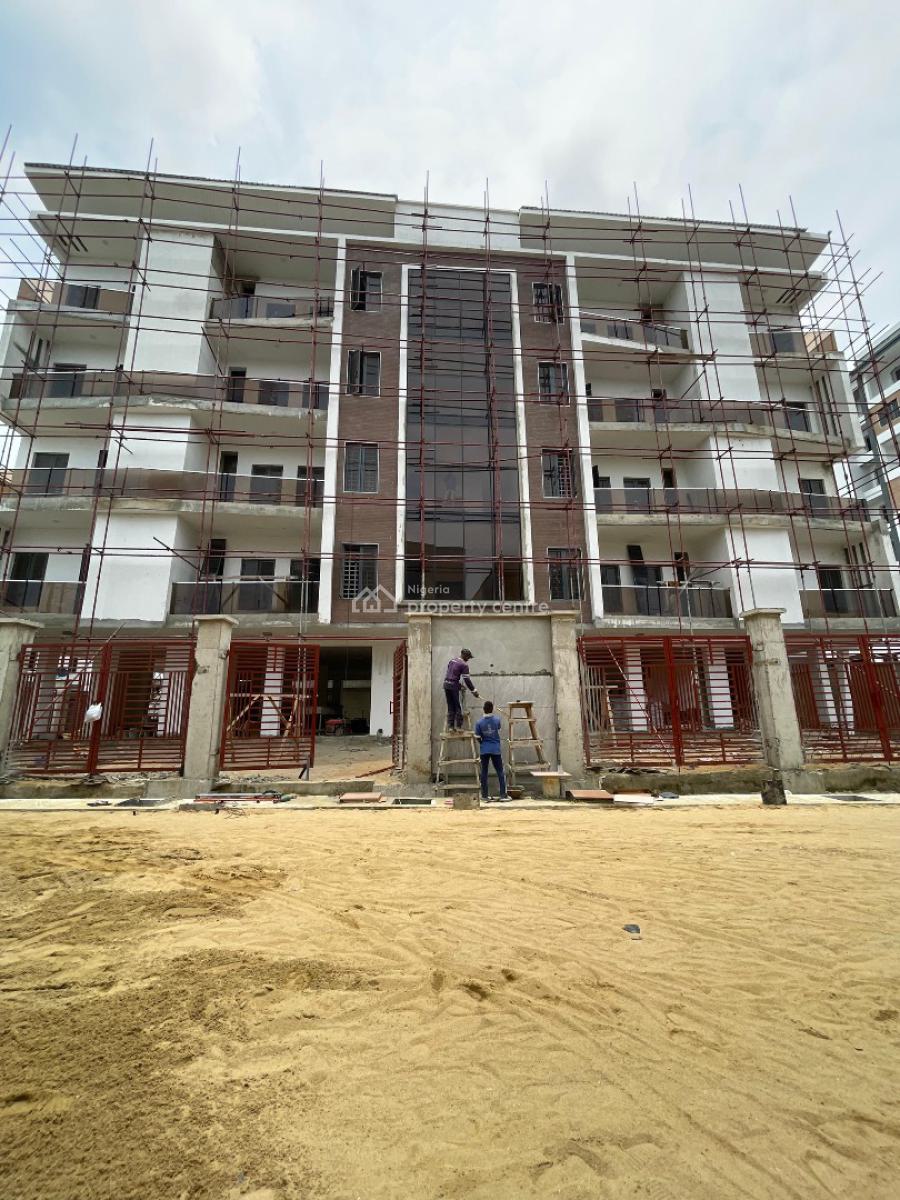 Lovely 4 Bedroom Apartment Bedroom with Private Cinema and Bq, Lekki Phase 1, Lekki, Lagos, Flat / Apartment for Sale