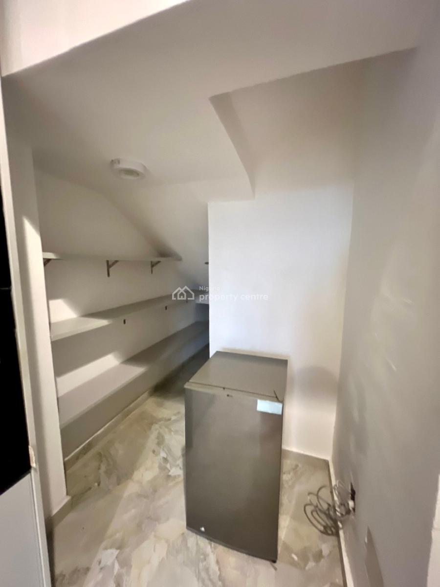Most Affordable Fully Furnished 4bedroom Terrace Duplex in a Gated Est, 6 Parking Space, Flood Free, Secured Estate, Osapa, Lekki, Lagos, Terraced Duplex for Sale