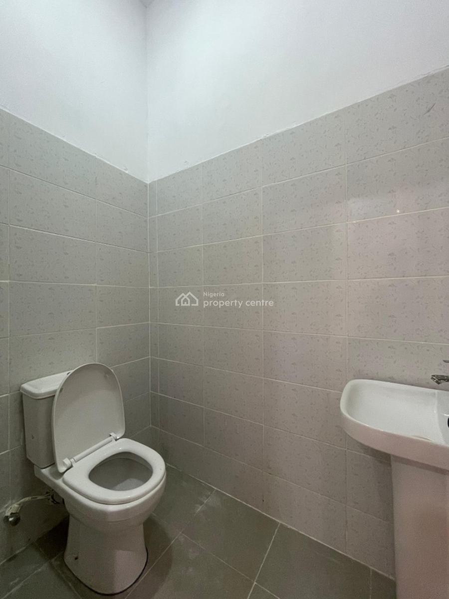 Contemporary 3 Bedroom with Exquisite Features in a Secured Location, Lekki Phase 1, Lekki, Lagos, Flat / Apartment for Sale