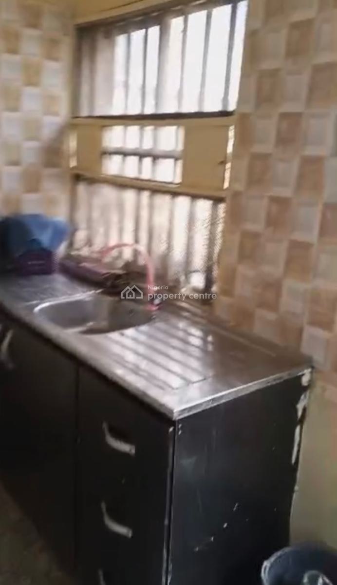 a Standard Renovated 4 Bedrooms Duplex, Gbagada Phase 2, Gbagada, Lagos, House for Rent